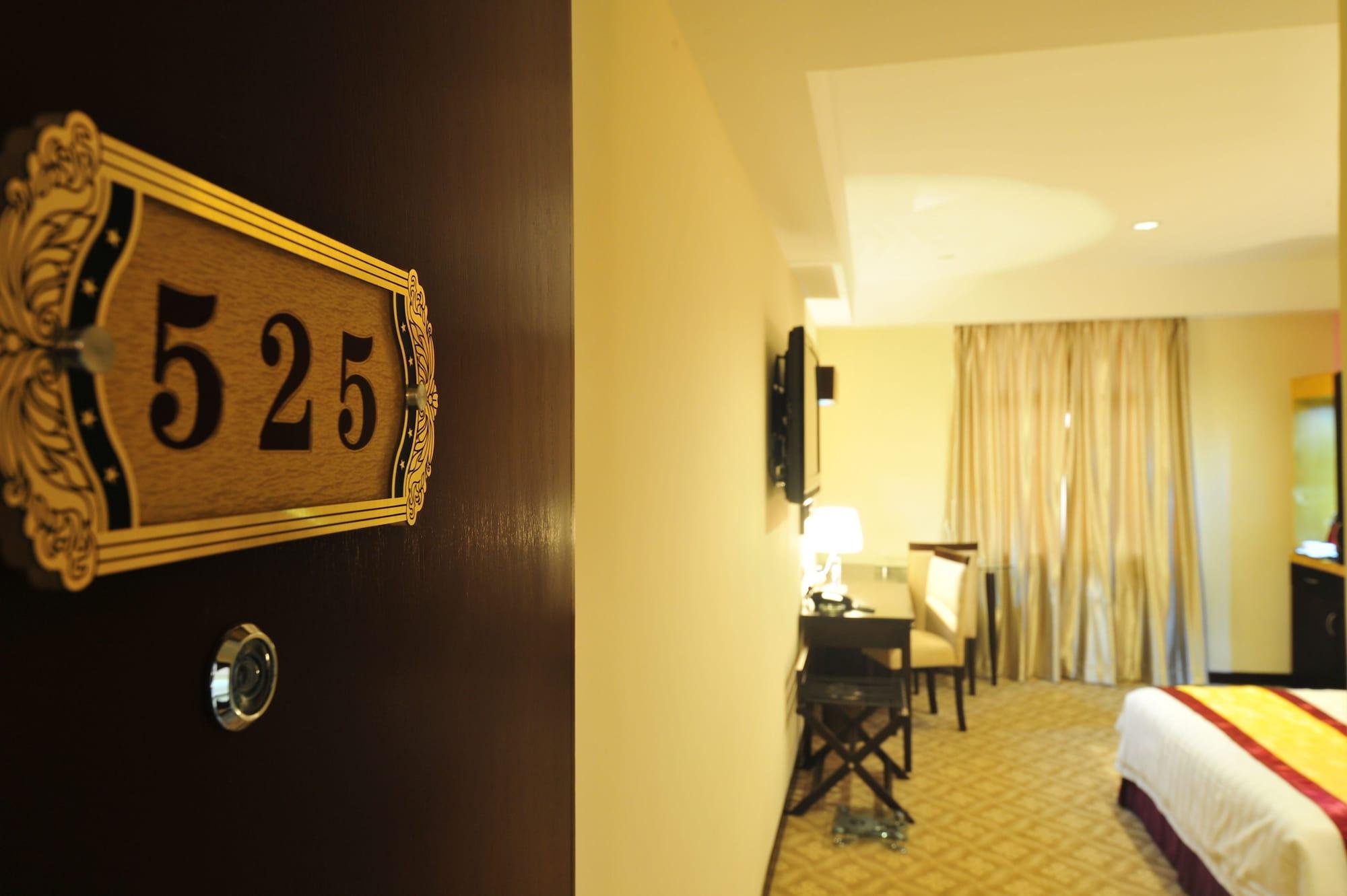 Hallmark Crown Hotel Malacca Ngoại thất bức ảnh