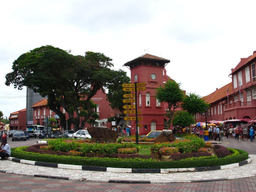 Hallmark Crown Hotel Malacca Ngoại thất bức ảnh